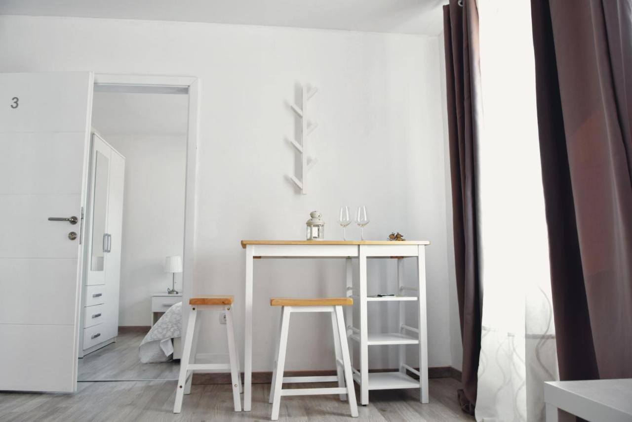 Rab Apartments Aurora Раб Екстер'єр фото